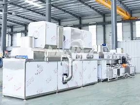 Máquina lavadora de bandejas