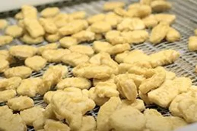 Línea de fritura de nuggets de pollo